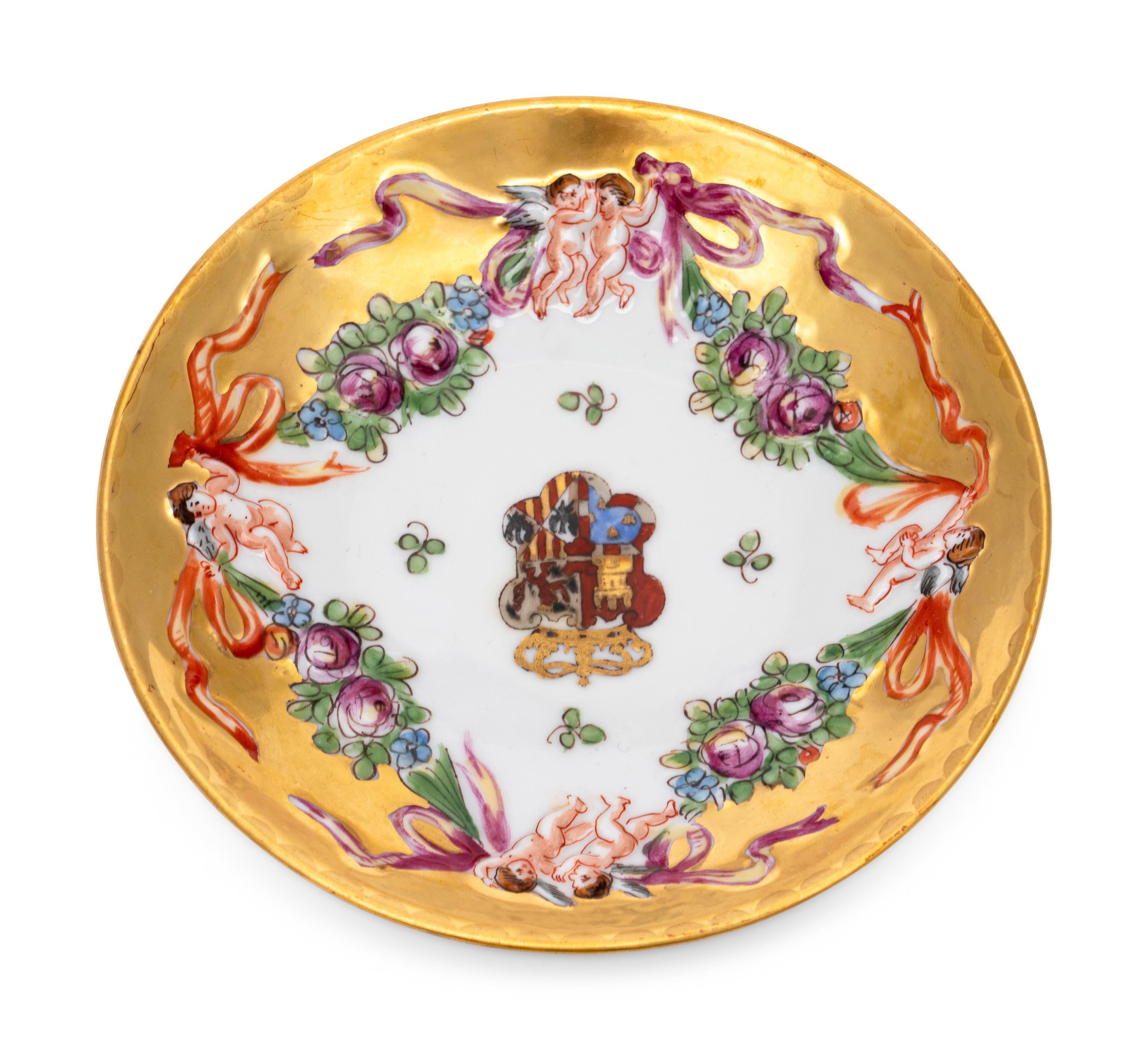 A Capodimonte Porcelain Dinner Service