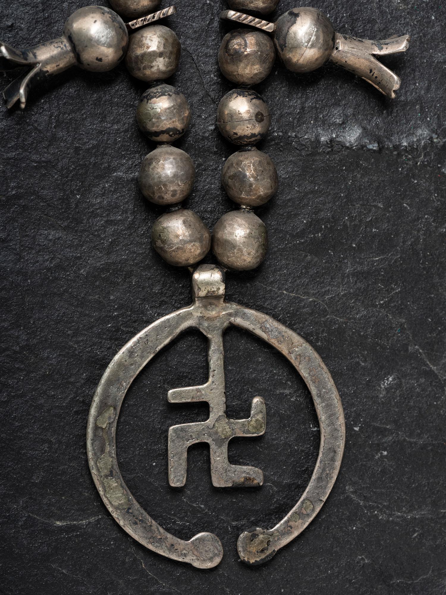 Navajo Whirling Log Squash Blossom Necklace