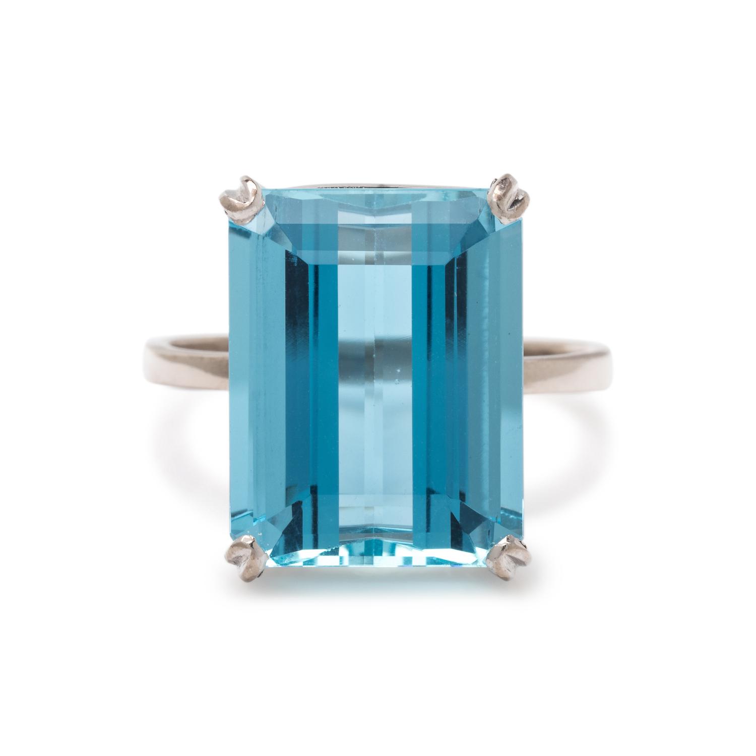 AQUAMARINE RING