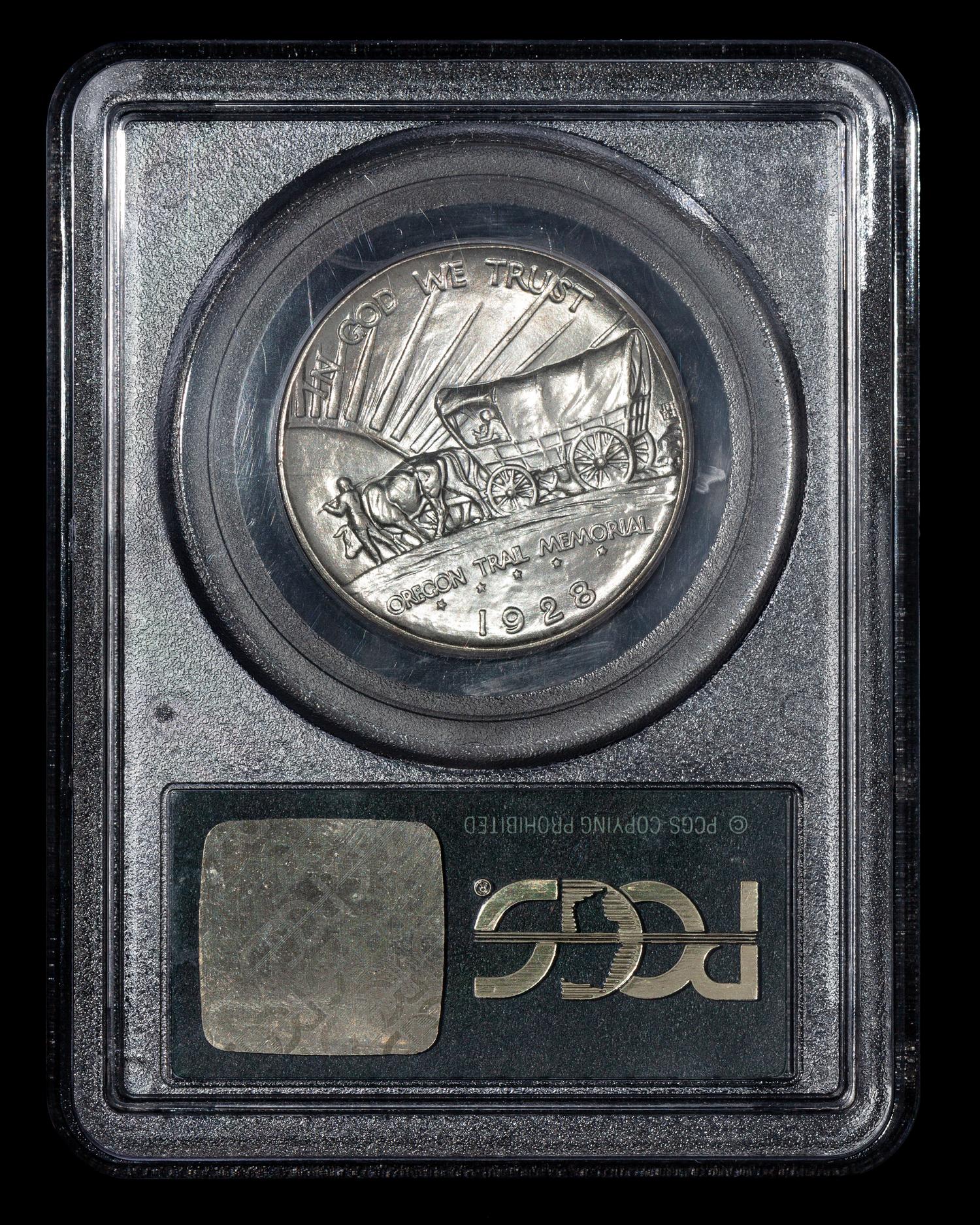 A United States 1928 Oregon Commemorative 50c Coin