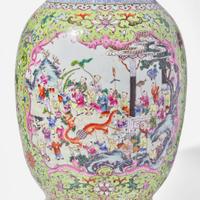 A large Chinese famille rose-decorated "Boys" Vase 粉彩嬰戲圖開光雙耳大瓶 Jiaqing mark ???