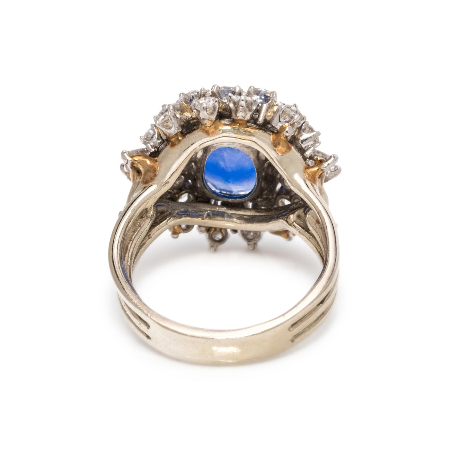 SAPPHIRE AND DIAMOND RING