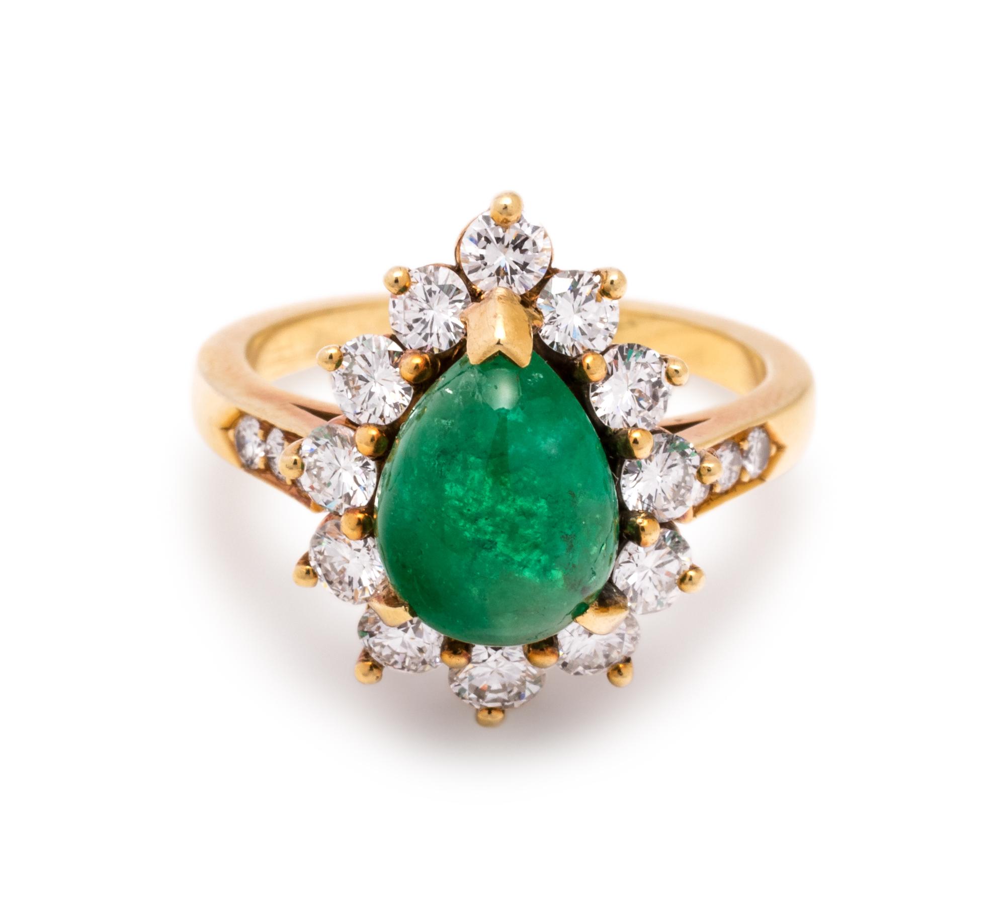 EMERALD AND DIAMOND RING
