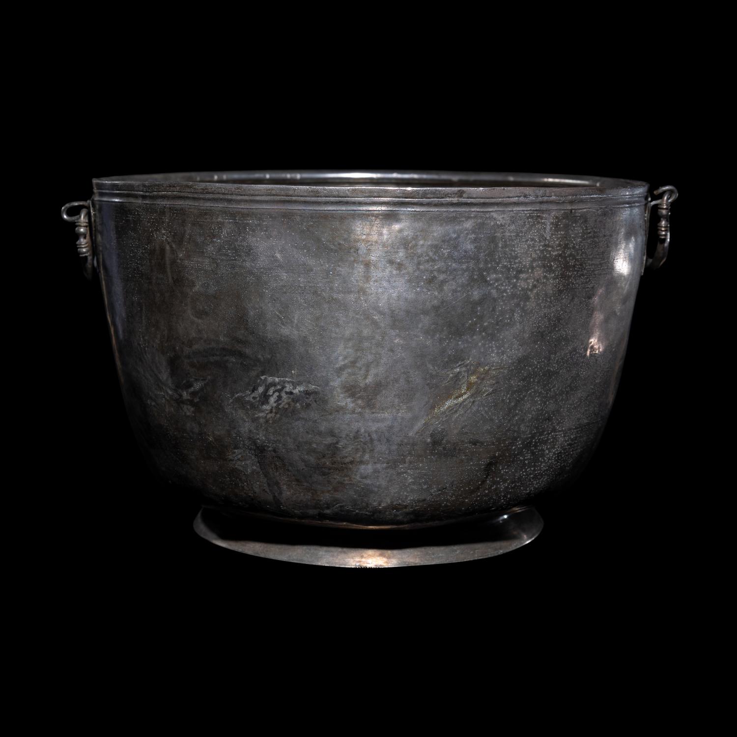A Late Hellenistic Silver Situla