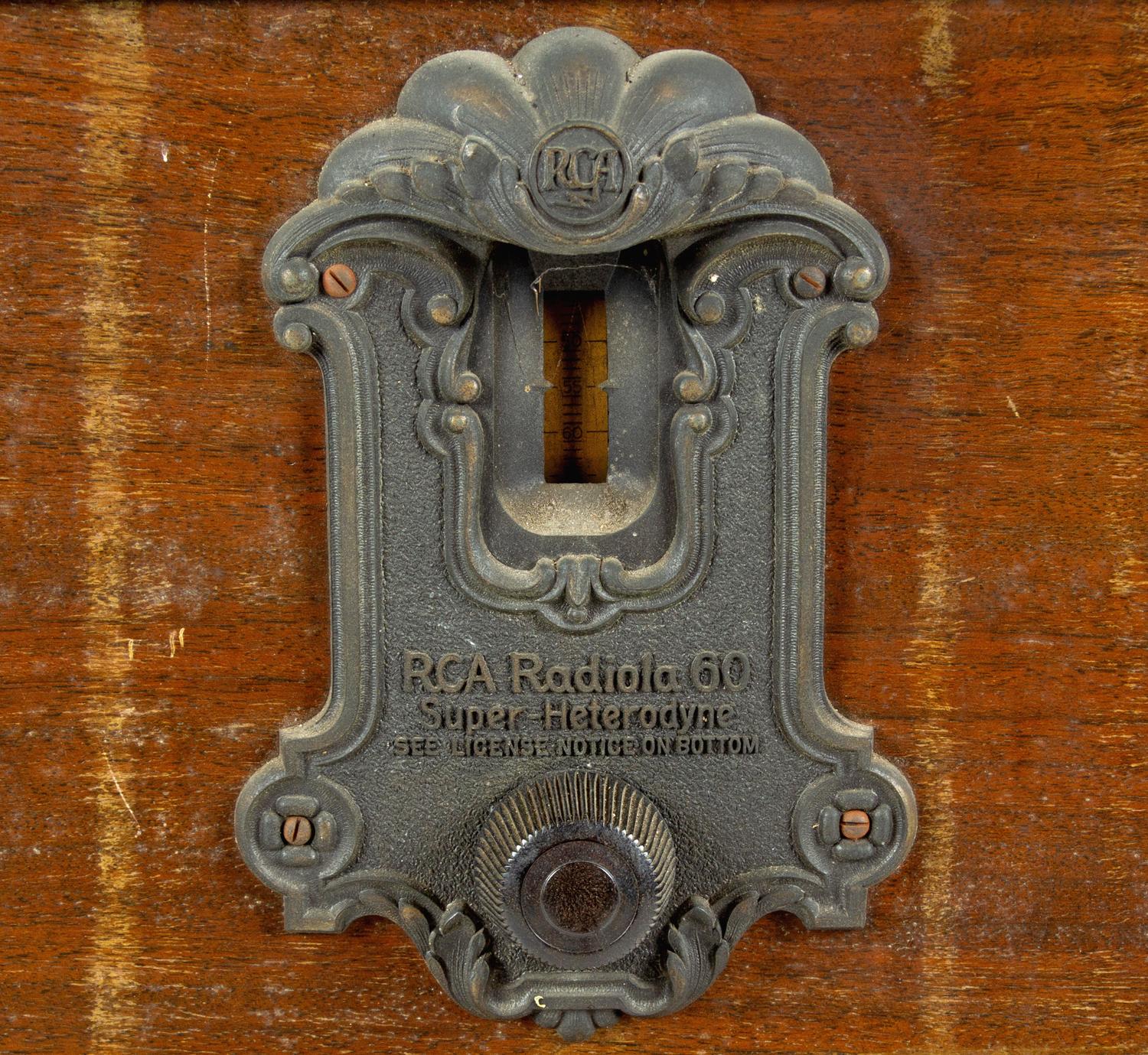 An RCA Radiola — 20TH CENTURY