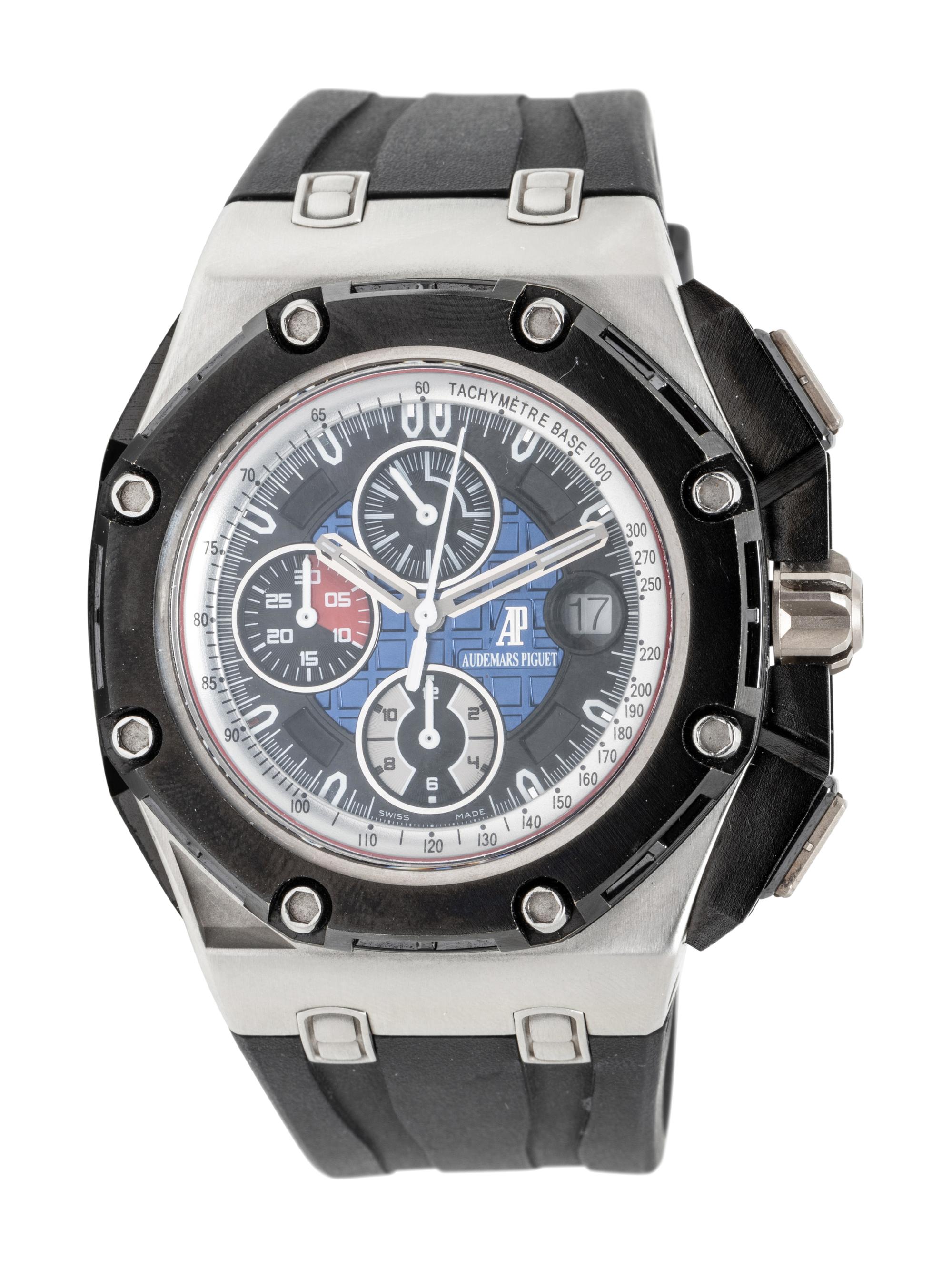 AUDEMARS PIGUET, REF. 26290PO.OO.A001VE.01 PLATINUM AND CARBON 'ROYAL OAK OFFSHORE GRAND PRIX' WATCH