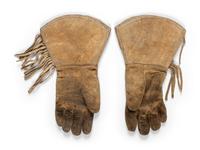 Plateau Beaded Hide Gauntlets