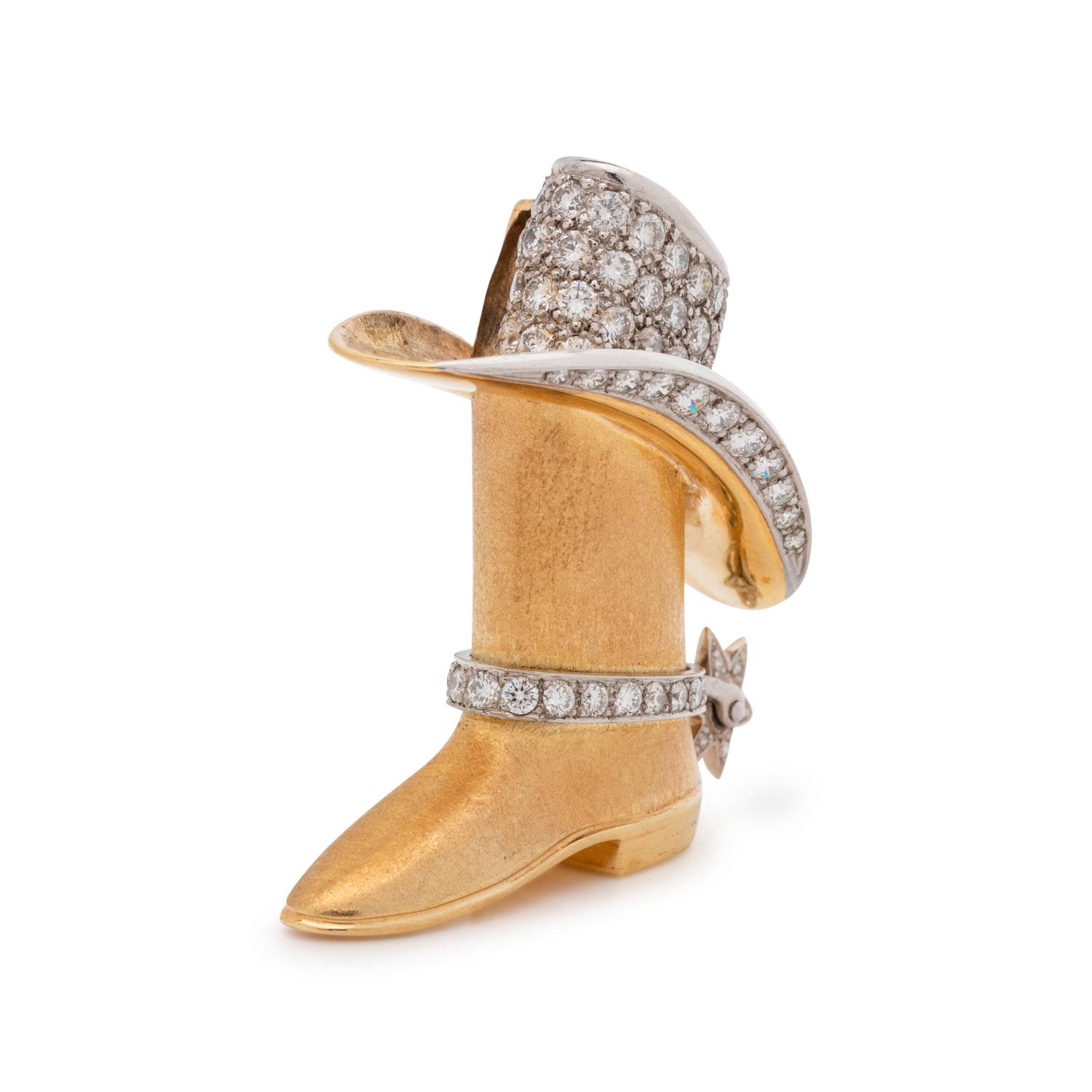 YELLOW GOLD AND DIAMOND BOOT AND HAT PENDANT