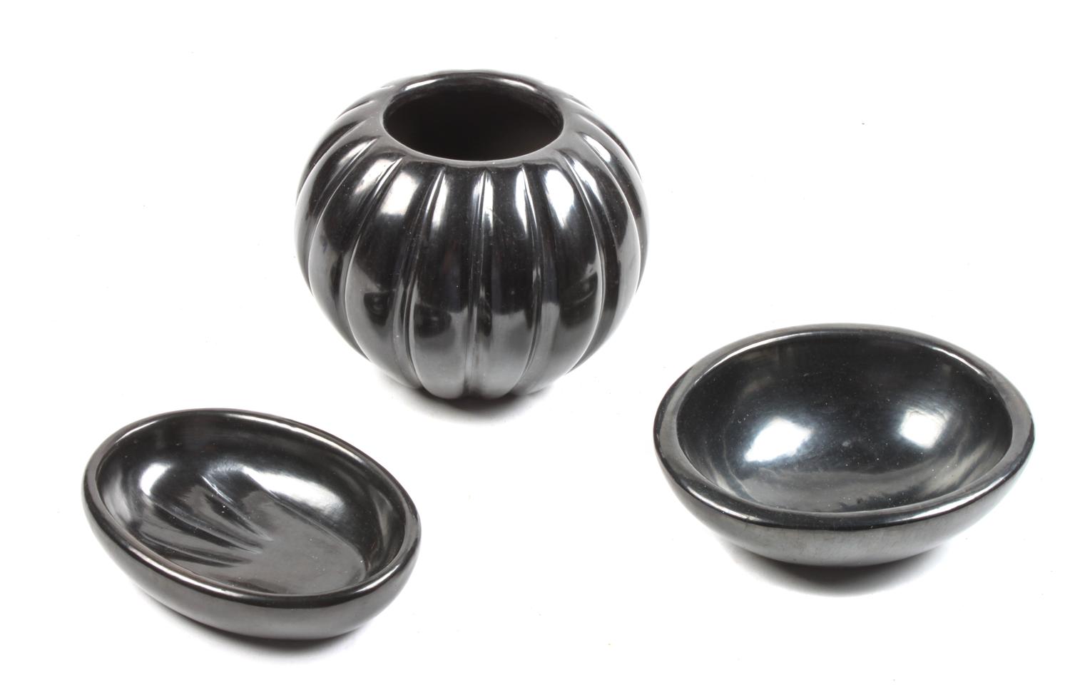 Angela Baca (Santa Clara, 1927-2014) Blackware Melon Jar Height of first 4 1/2 x 5 inches