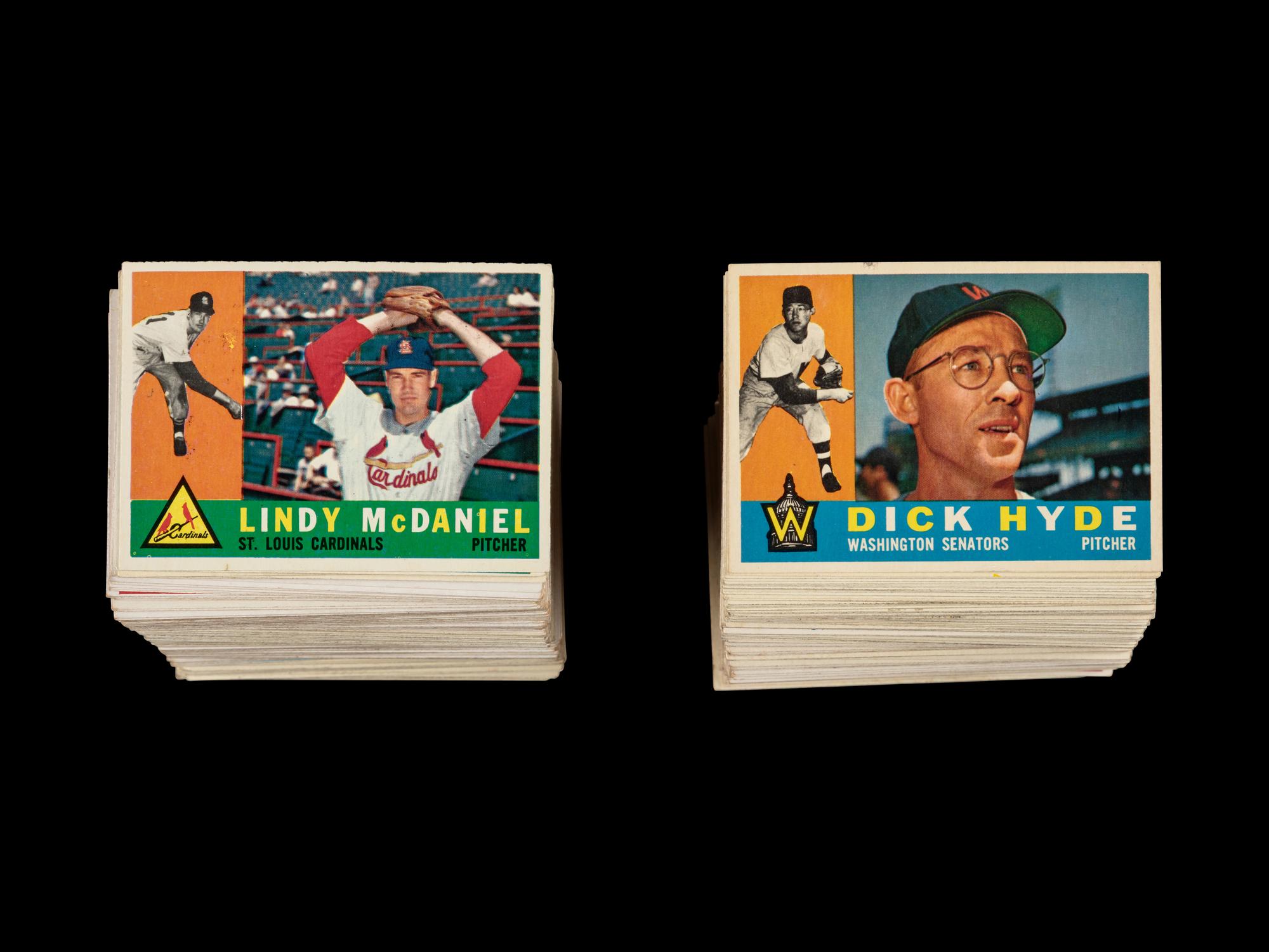 A Collection of Over 550 1960 Topps Baseball Cards