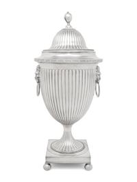 An Edwardian Silver-Plate Water Urn