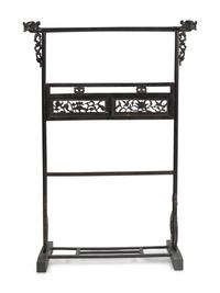 A Chinese Hardwood Clothing Stand, Yijia , Qing Dynasty — 清 硬木衣架