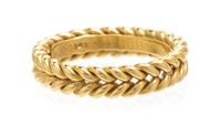 A 14 Karat Yellow Gold Ring, 2.80 dwts
