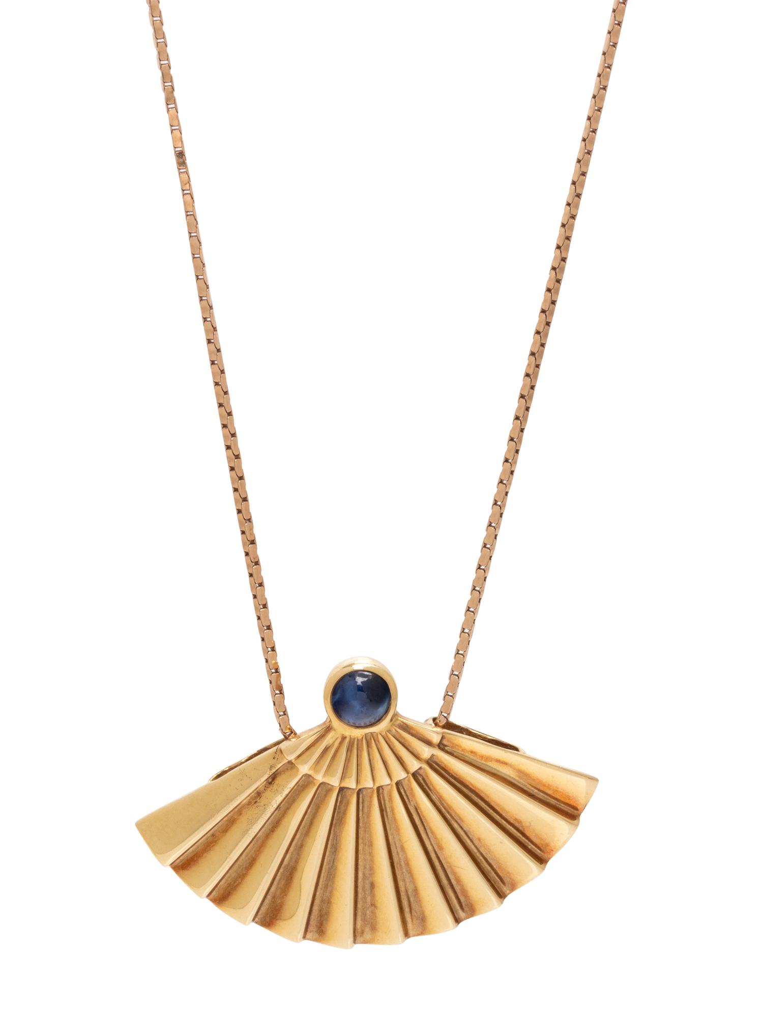 YELLOW GOLD AND SAPPHIRE PENDANT/NECKLACE