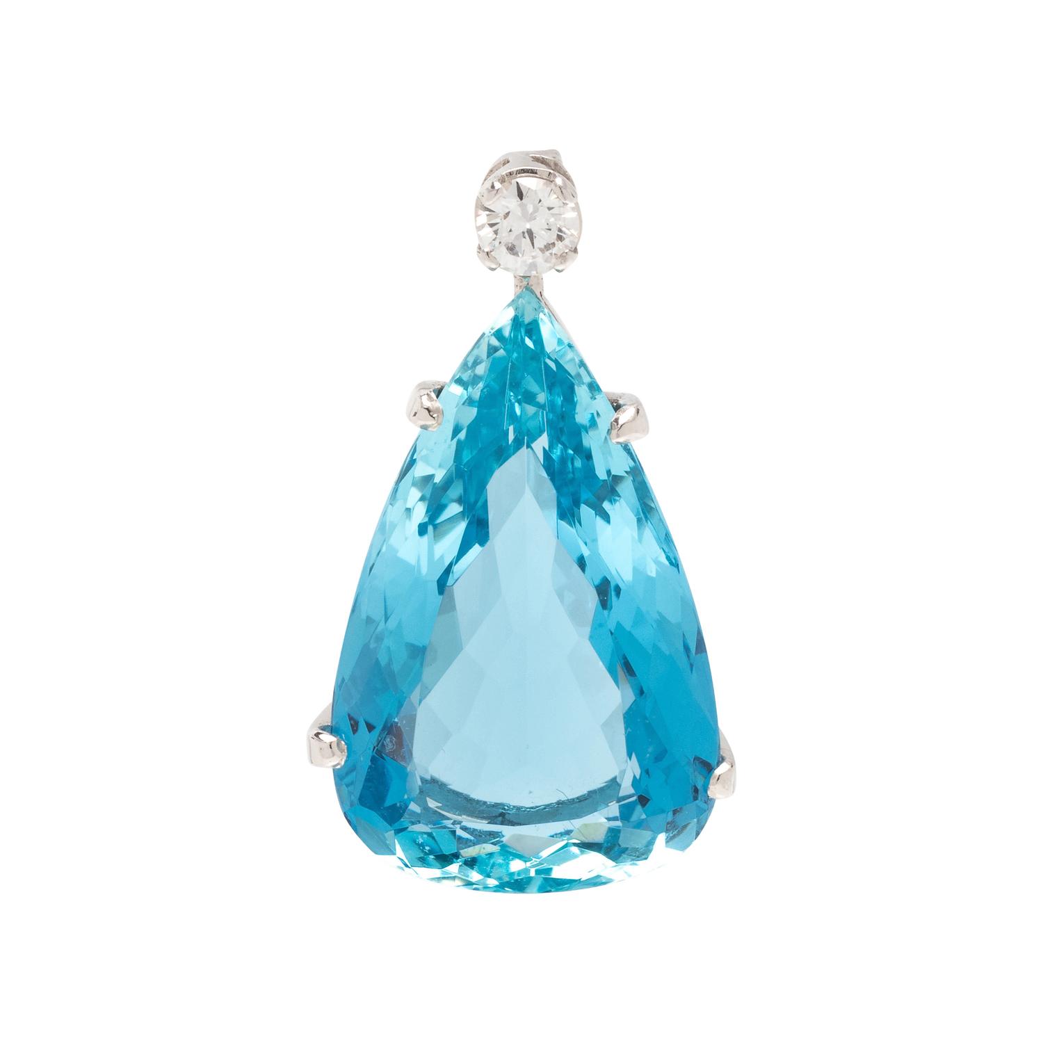 AQUAMARINE AND DIAMOND PENDANT