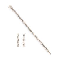 DIAMOND AND WHITE GOLD FLOWER BRACELET AND EARRINGS