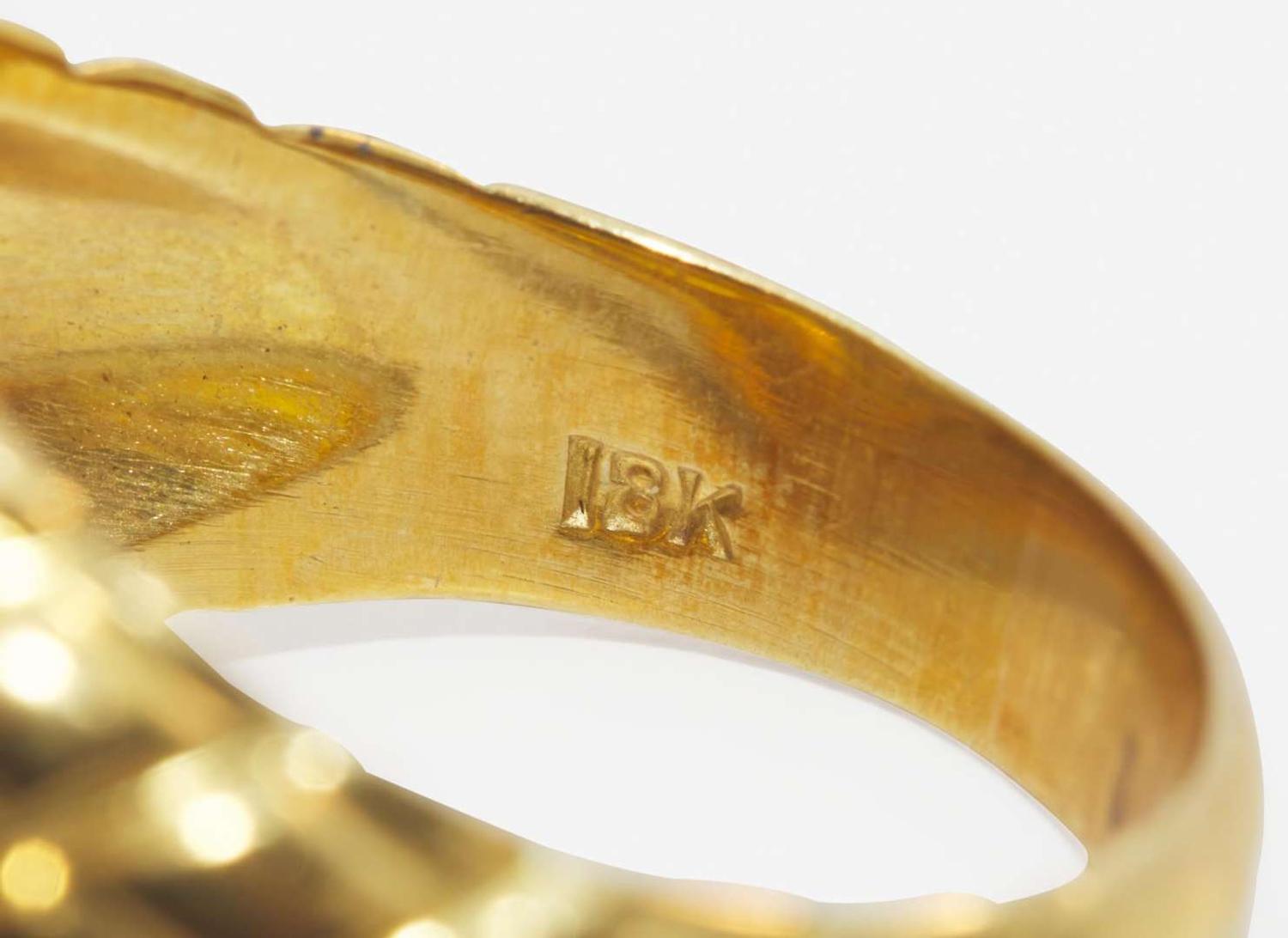 An 18K Yellow Gold, Pearl, and Diamond Ring