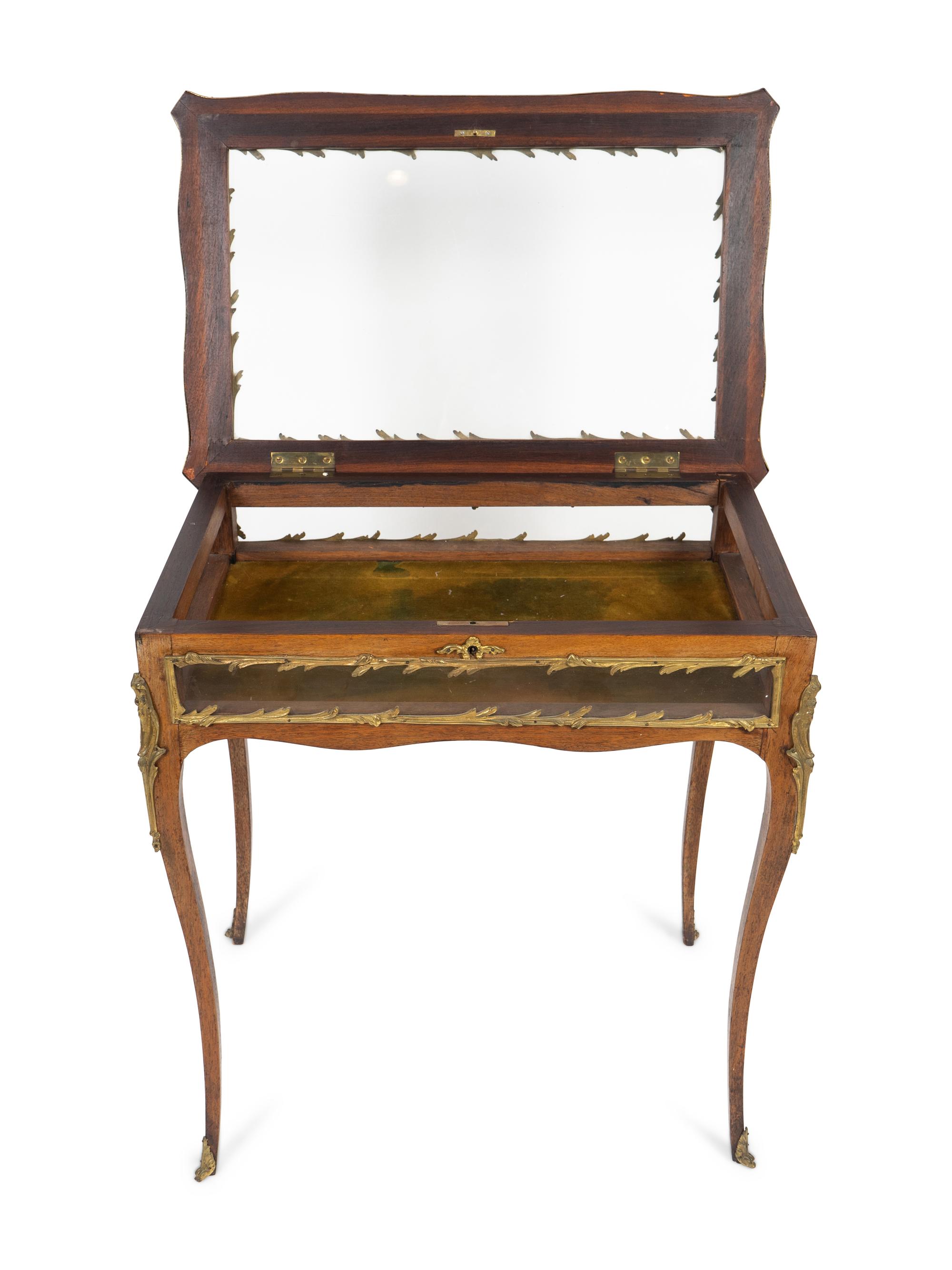 A Louis XV Style Vitrine Table — EARLY 20TH CENTURY