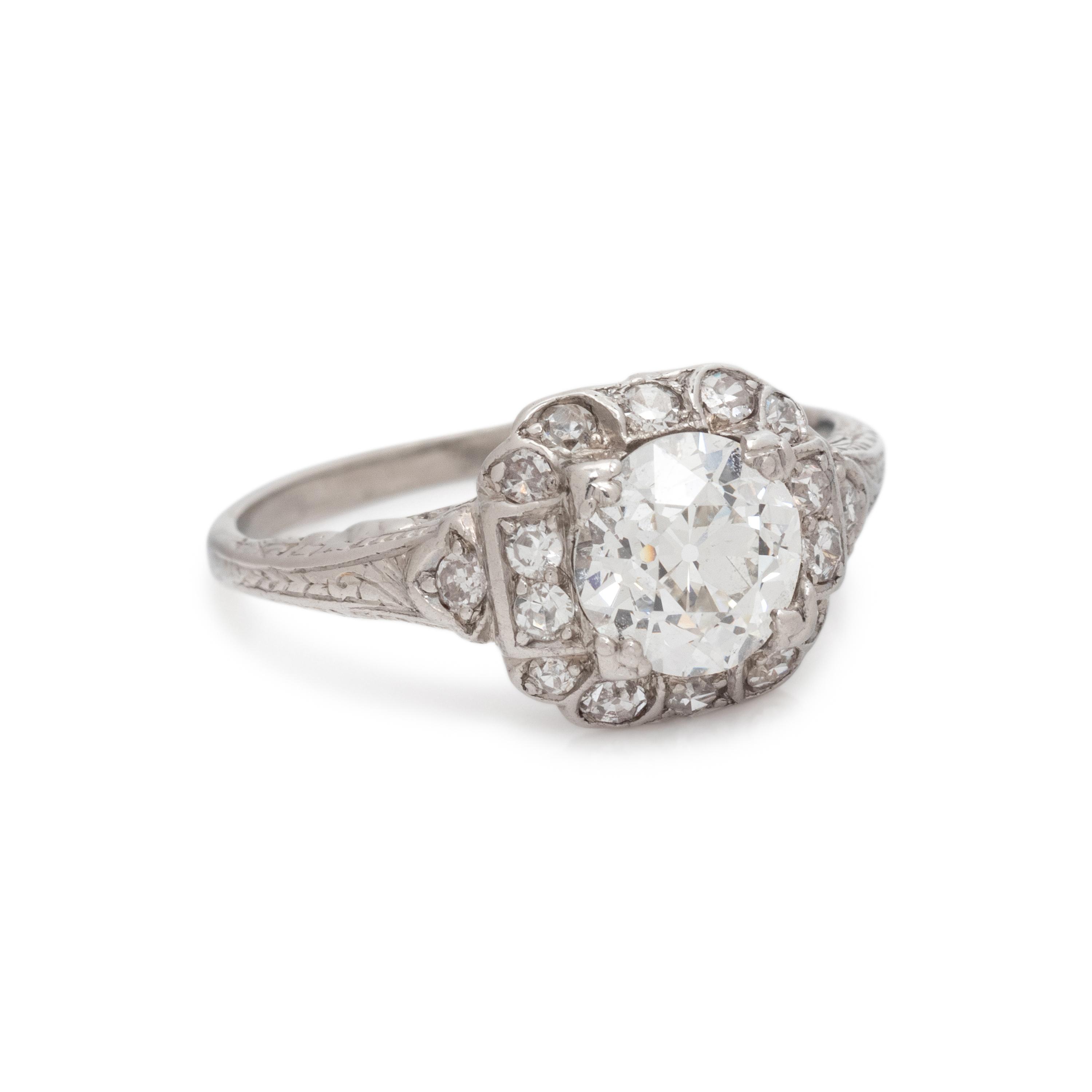 DIAMOND RING