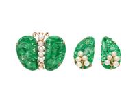 MING'S, JADE AND CULTURED PEARL BUTTERFLY BROOCH