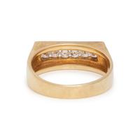 YELLOW GOLD AND DIAMOND RING