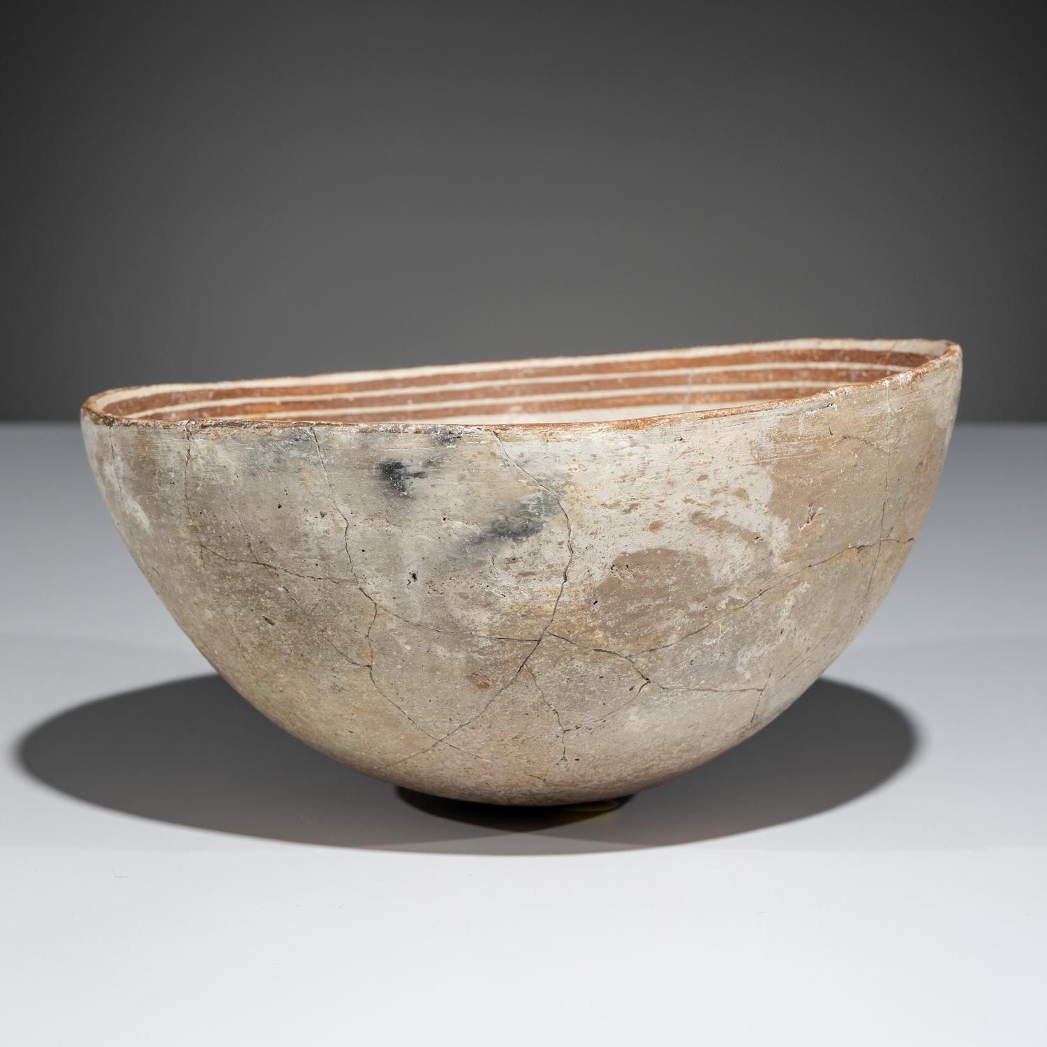 Ancestral Pueblo, Mimbres Classic Red-on-White Pottery Bowl, Horned Toad
