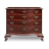 Chippendale mahogany serpentine chest of drawers Boston, MA, circa 1780