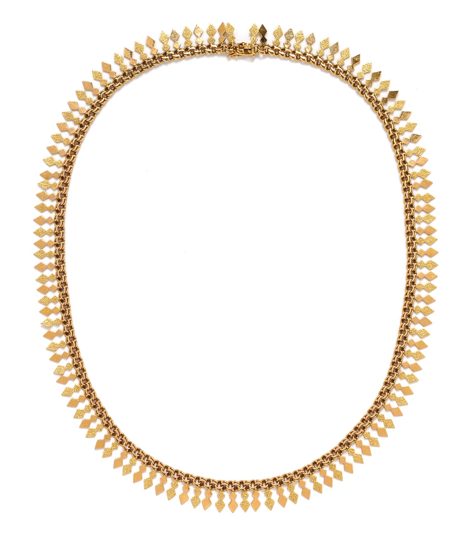 A Bicolor Gold Link Necklace, 15.10 dwts.