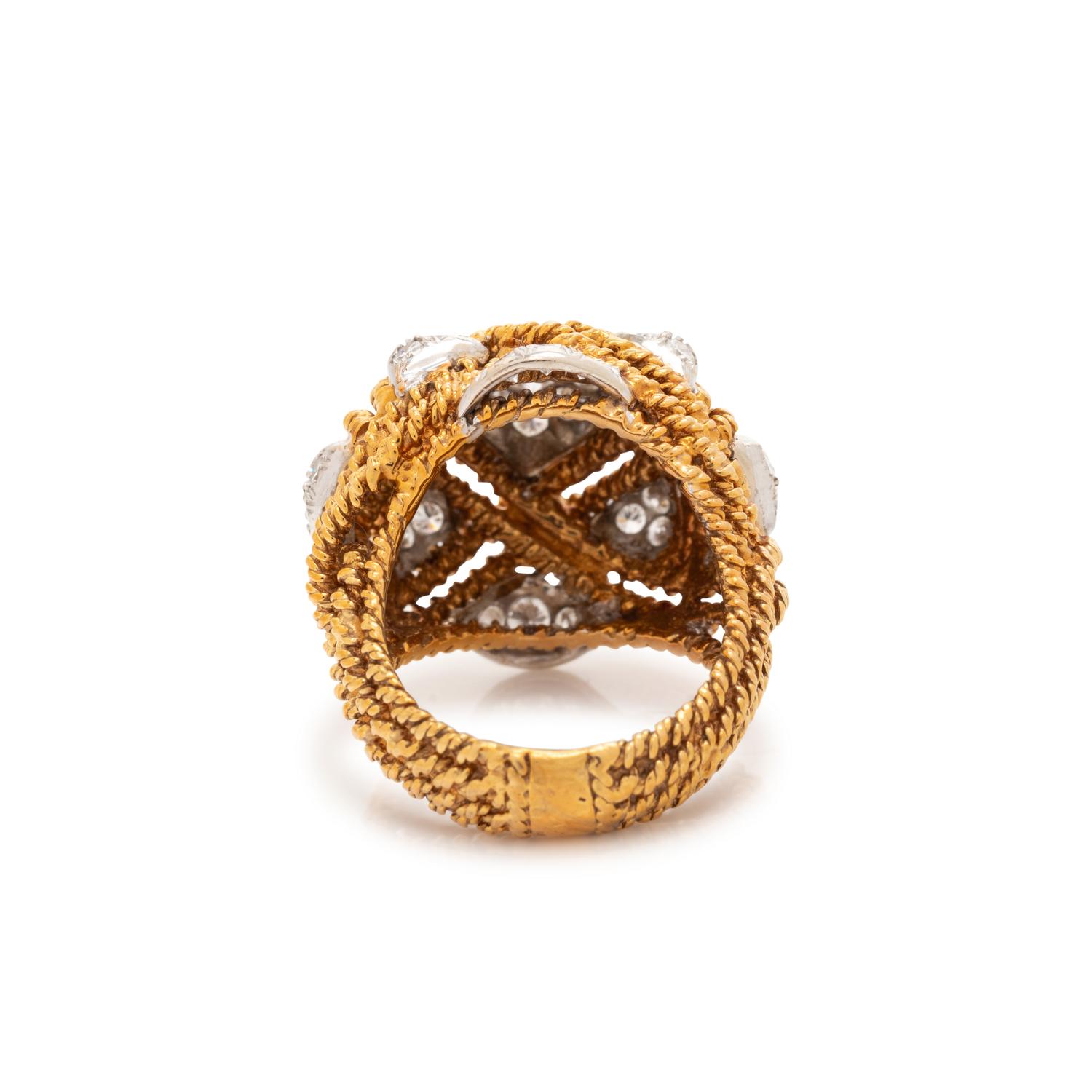 BICOLOR GOLD AND DIAMOND BOMBE RING