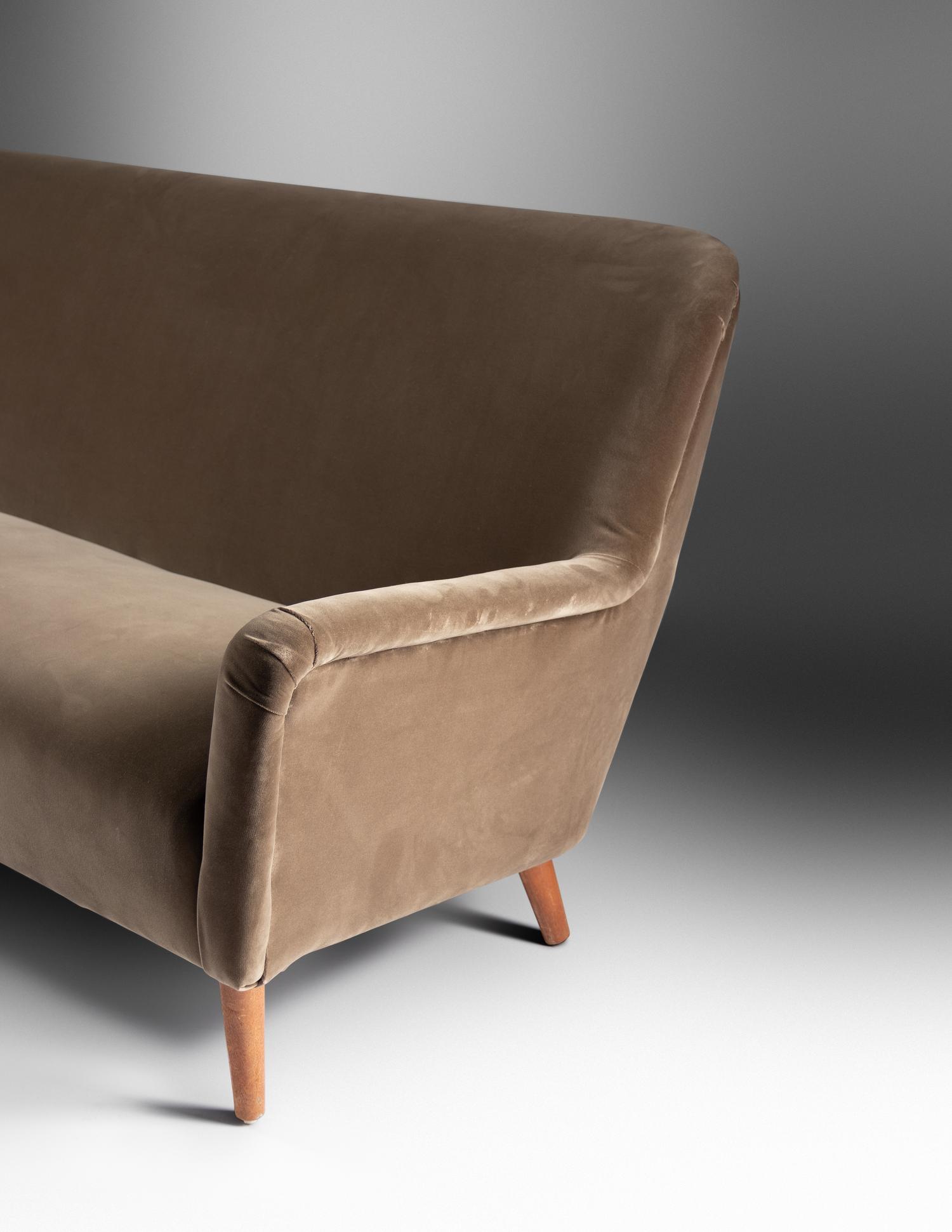 The New Look Sofa, Hantverket, Sweden