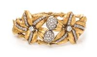An 18 Karat Yellow Gold and Diamond Bangle Bracelet, Van Gogh, 41.00 dwts.