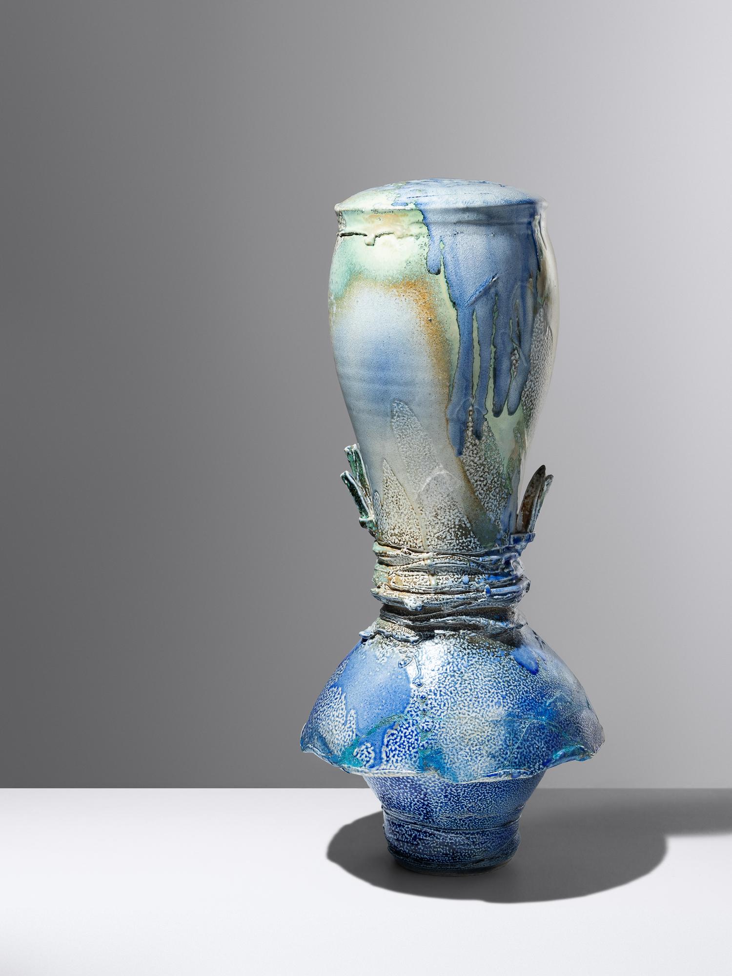 Large Tea-Stack Vessel