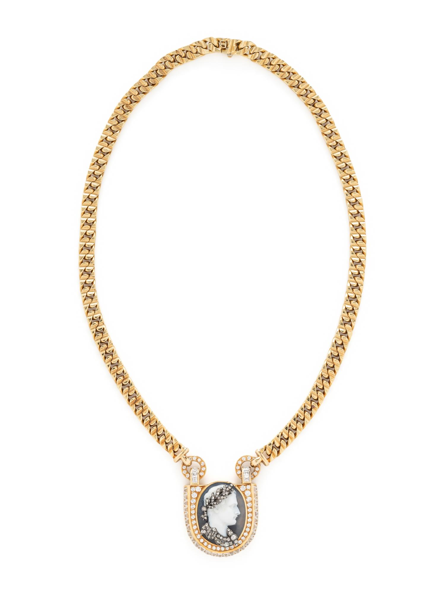 BULGARI, AGATE CAMEO, DIAMOND AND YELLOW GOLD NECKLACE