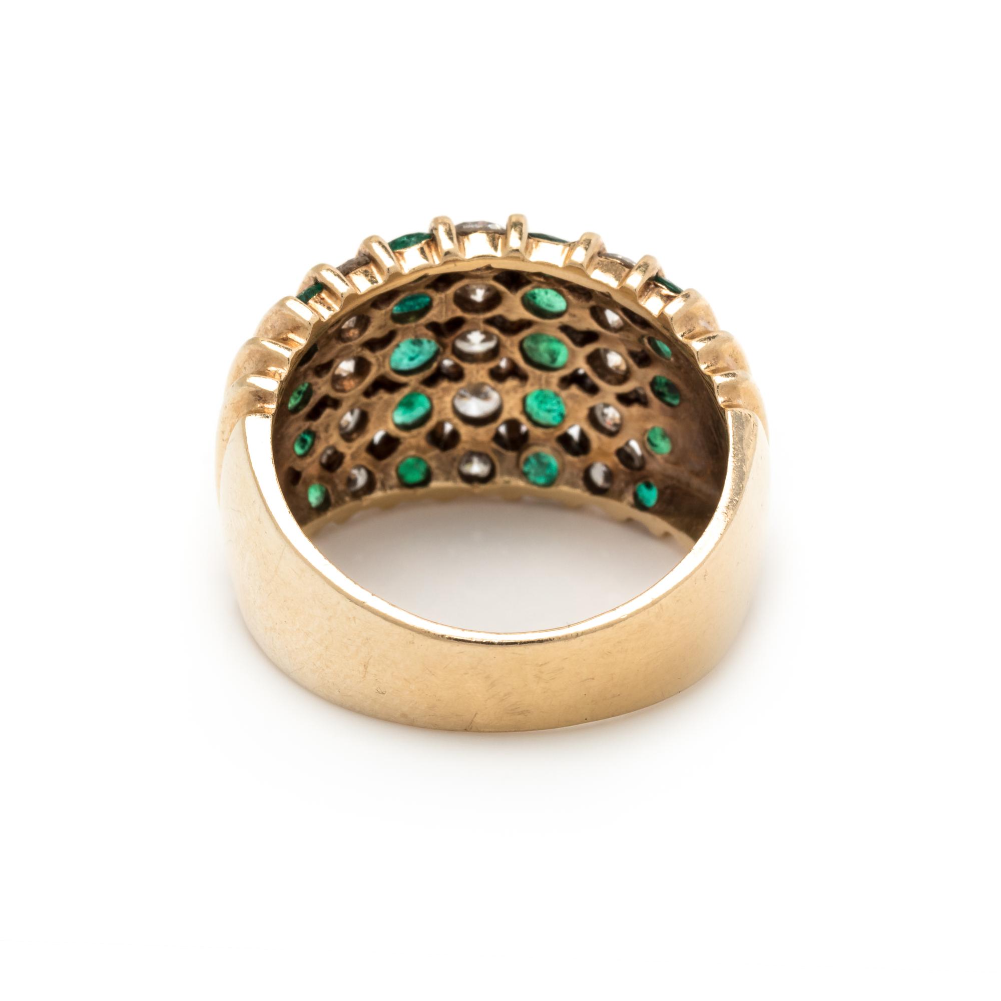 DIAMOND AND EMERALD RING