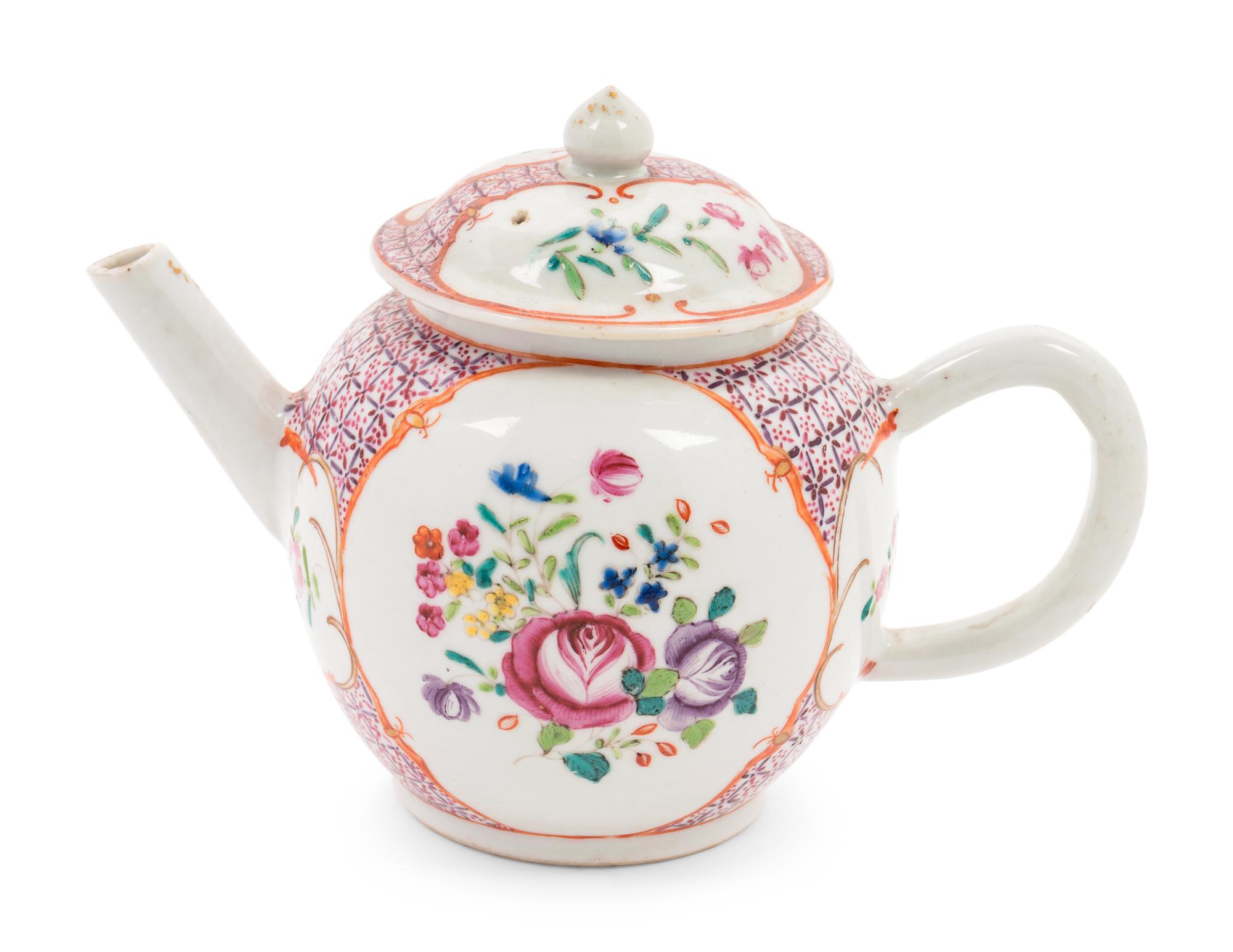 A Chinese Export Porcelain Teapot