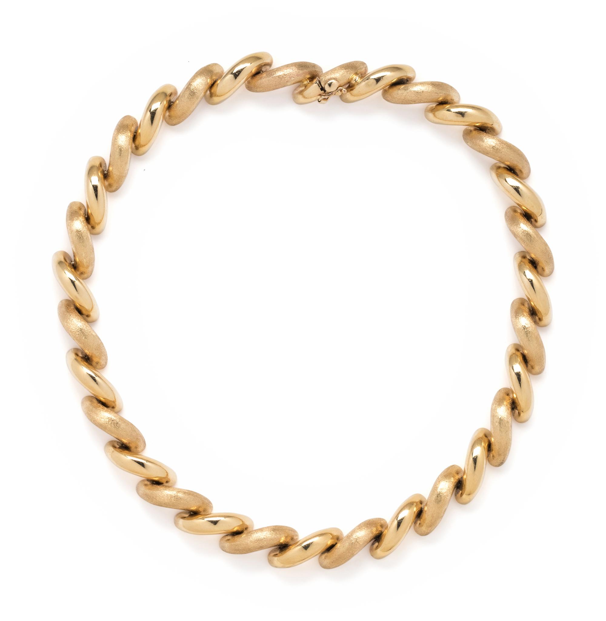 YELLOW GOLD NECKLACE