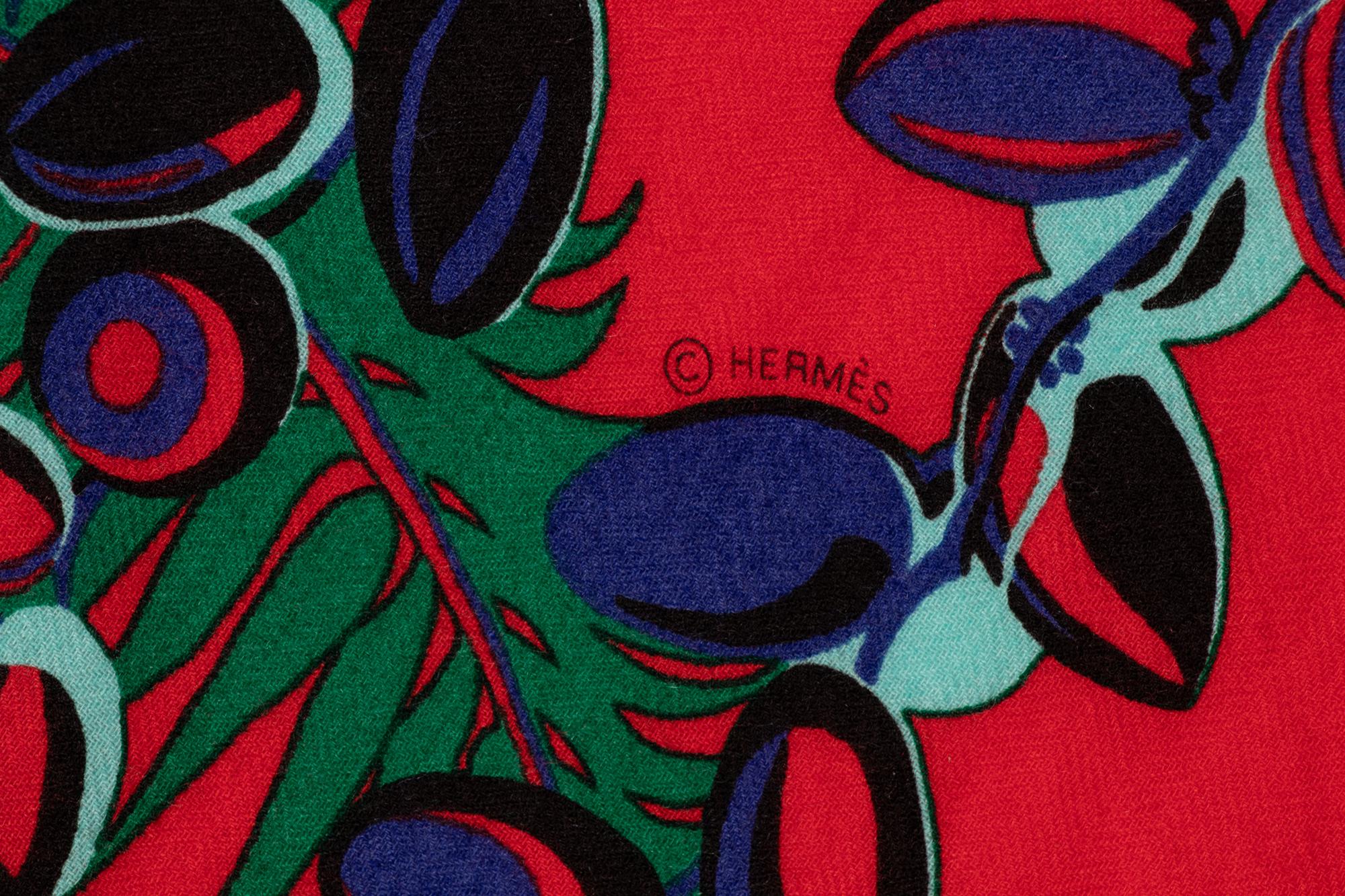 Hermès Cashmere Printed Scarf 140cm