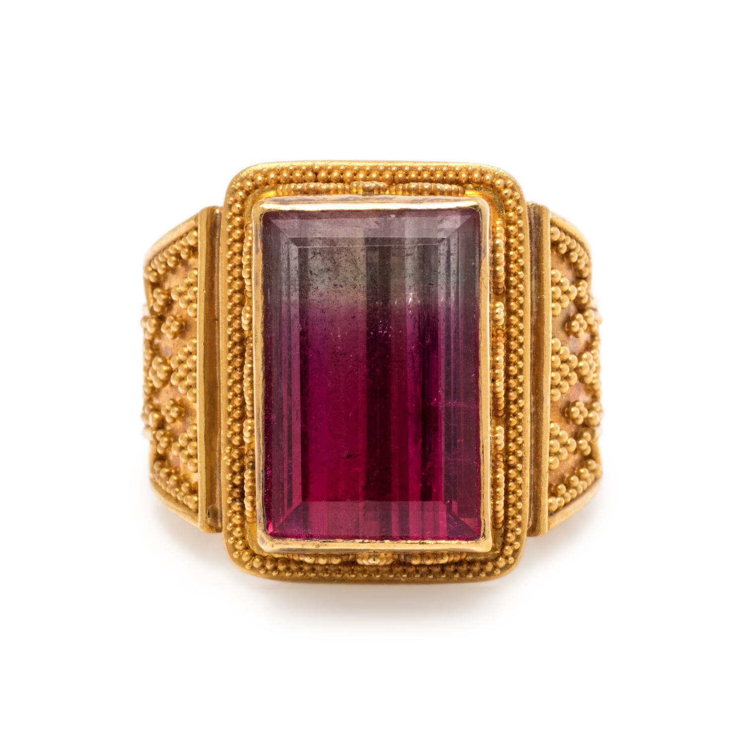 LUNA FELIX GOLDSMITH, YELLOW GOLD AND BICOLOR TOURMALINE RING