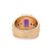 YELLOW GOLD AND AMETHYST RING