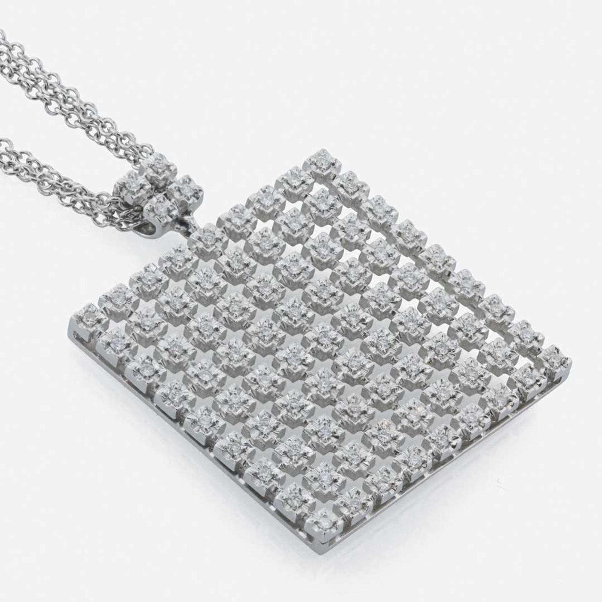 A contemporary 18K white gold and diamond necklace