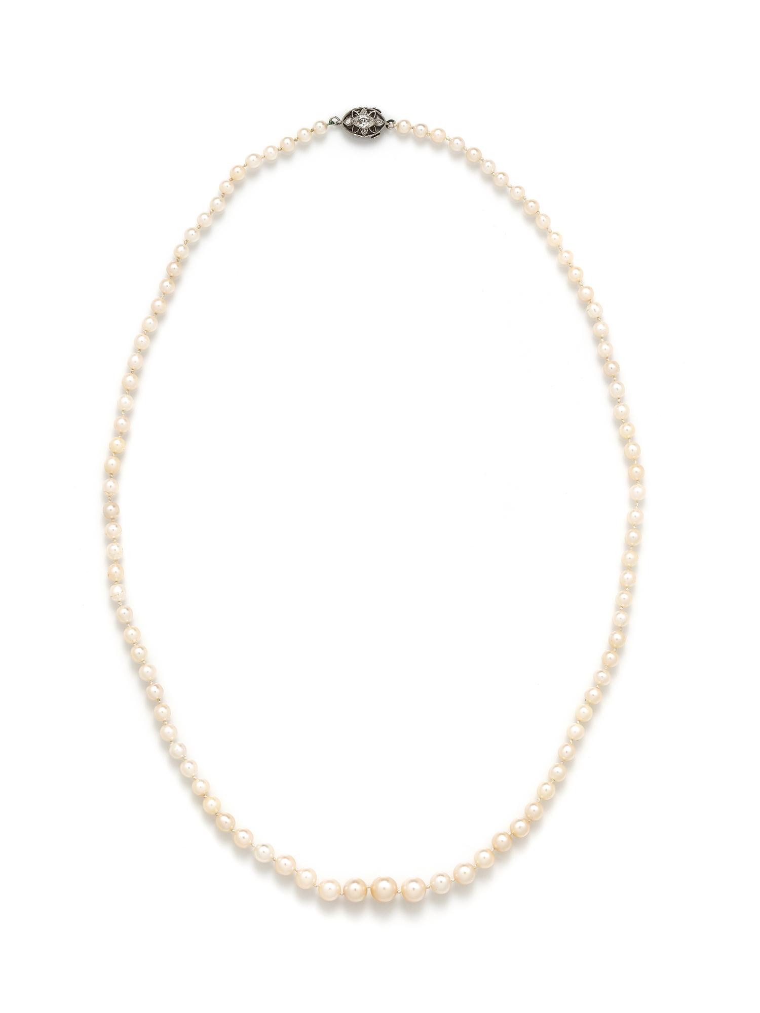 ANTIQUE, NATURAL PEARL NECKLACE