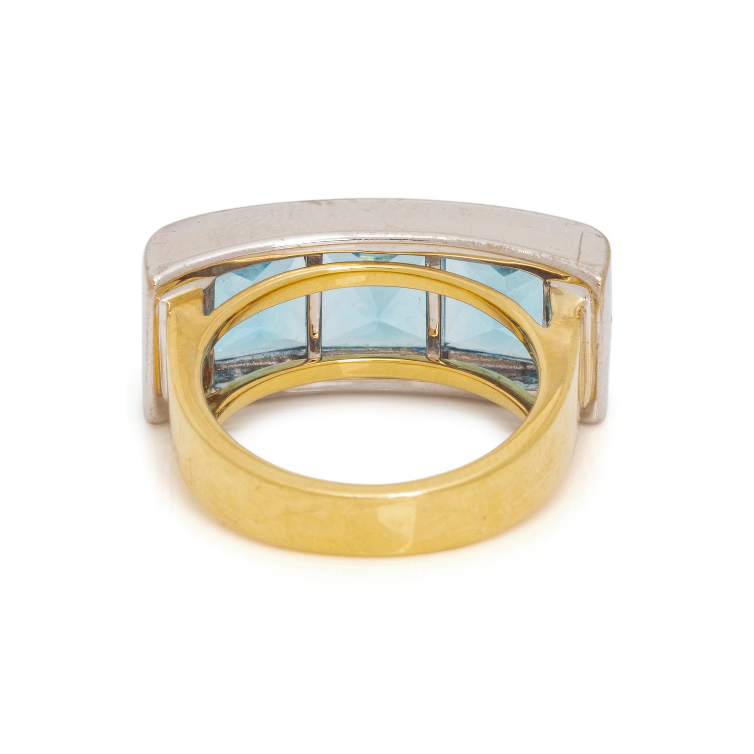 BICOLOR GOLD, BLUE TOPAZ AND DIAMOND RING