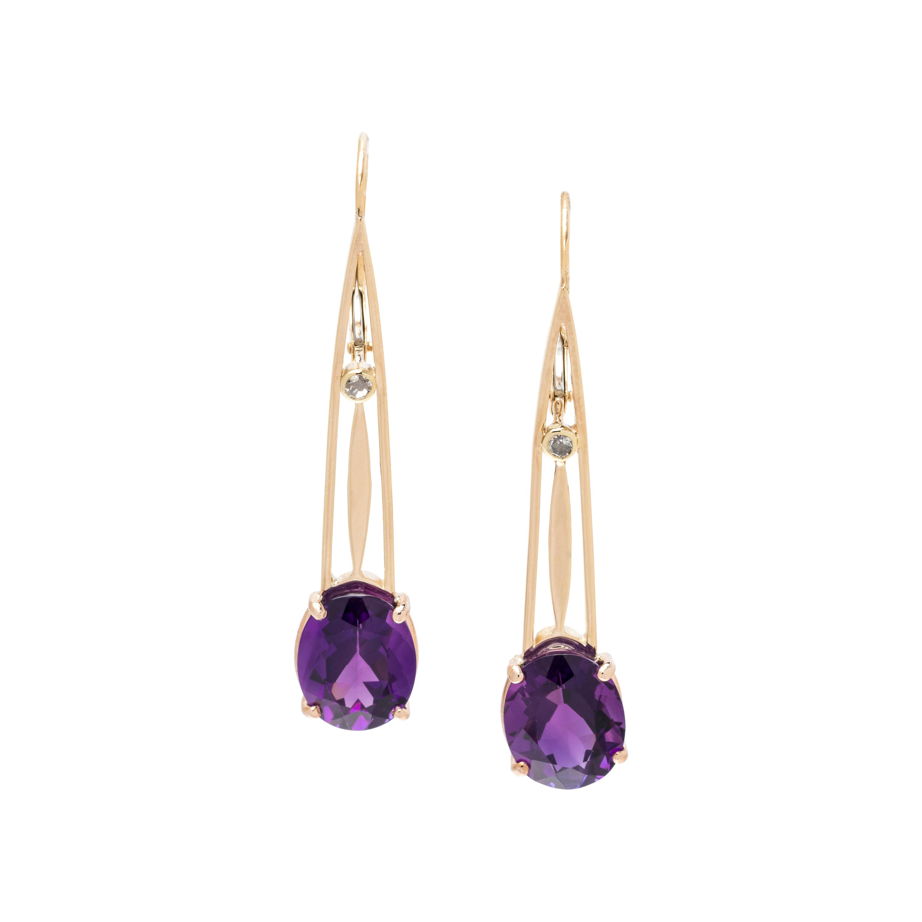 YELLOW GOLD, AMETHYST AND DIAMOND EARRINGS