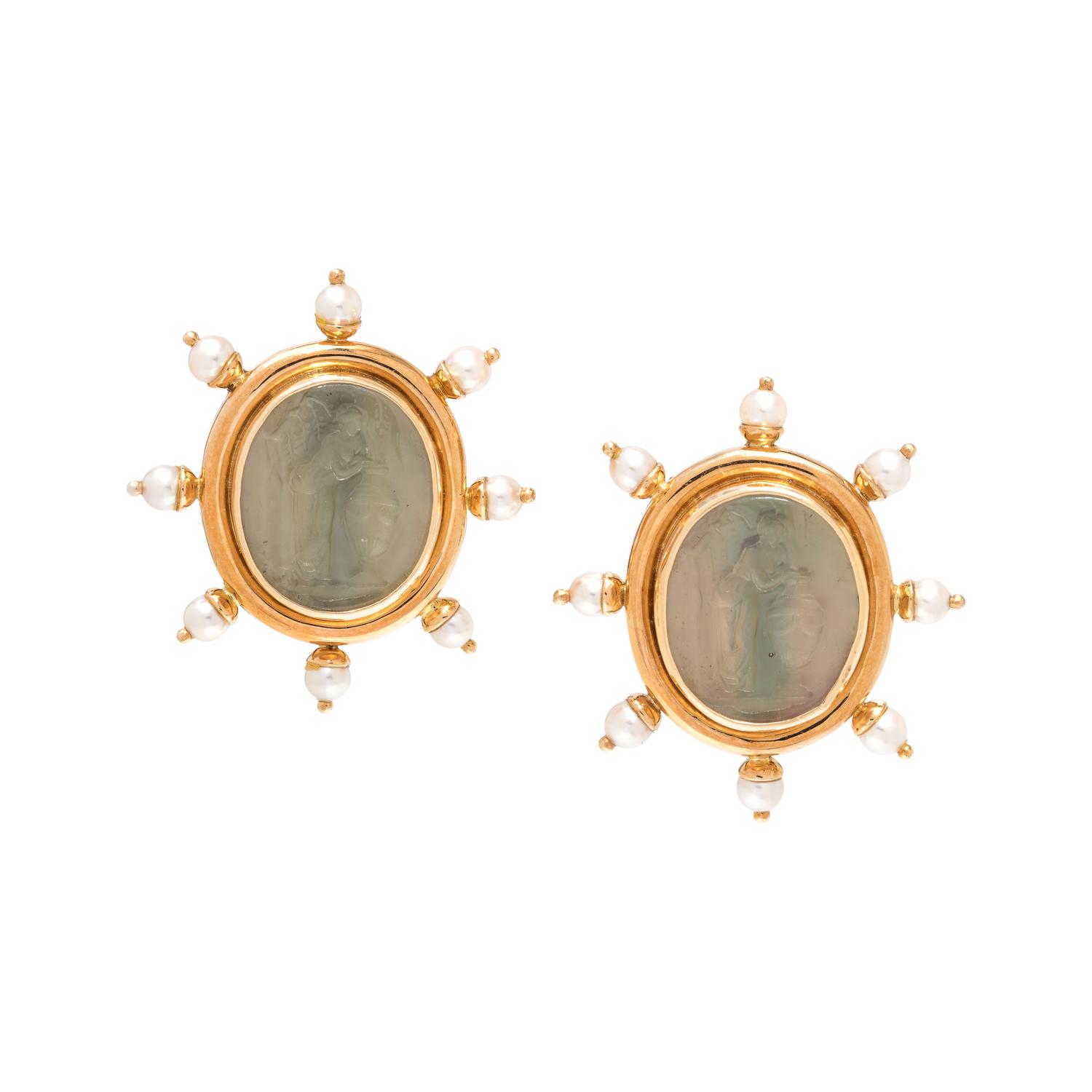ELIZABETH LOCKE, YELLOW GOLD, INTAGLIO AND CULTURED PEARL EARCLIPS