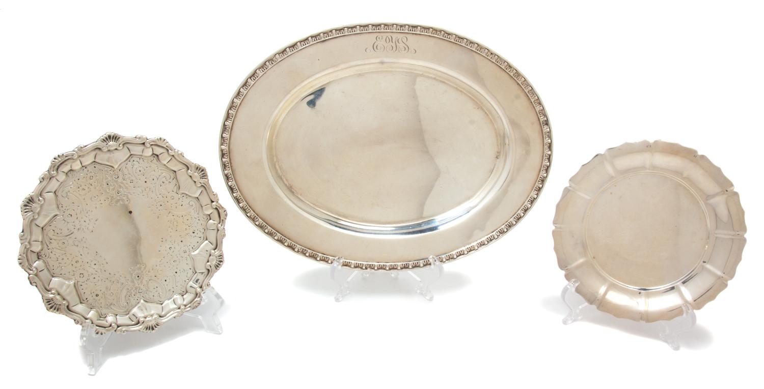 A Group of Three American Silver Articles, Various Makers, comprising: a Spaulding & Co. fluted border plate a Howard & Company footed