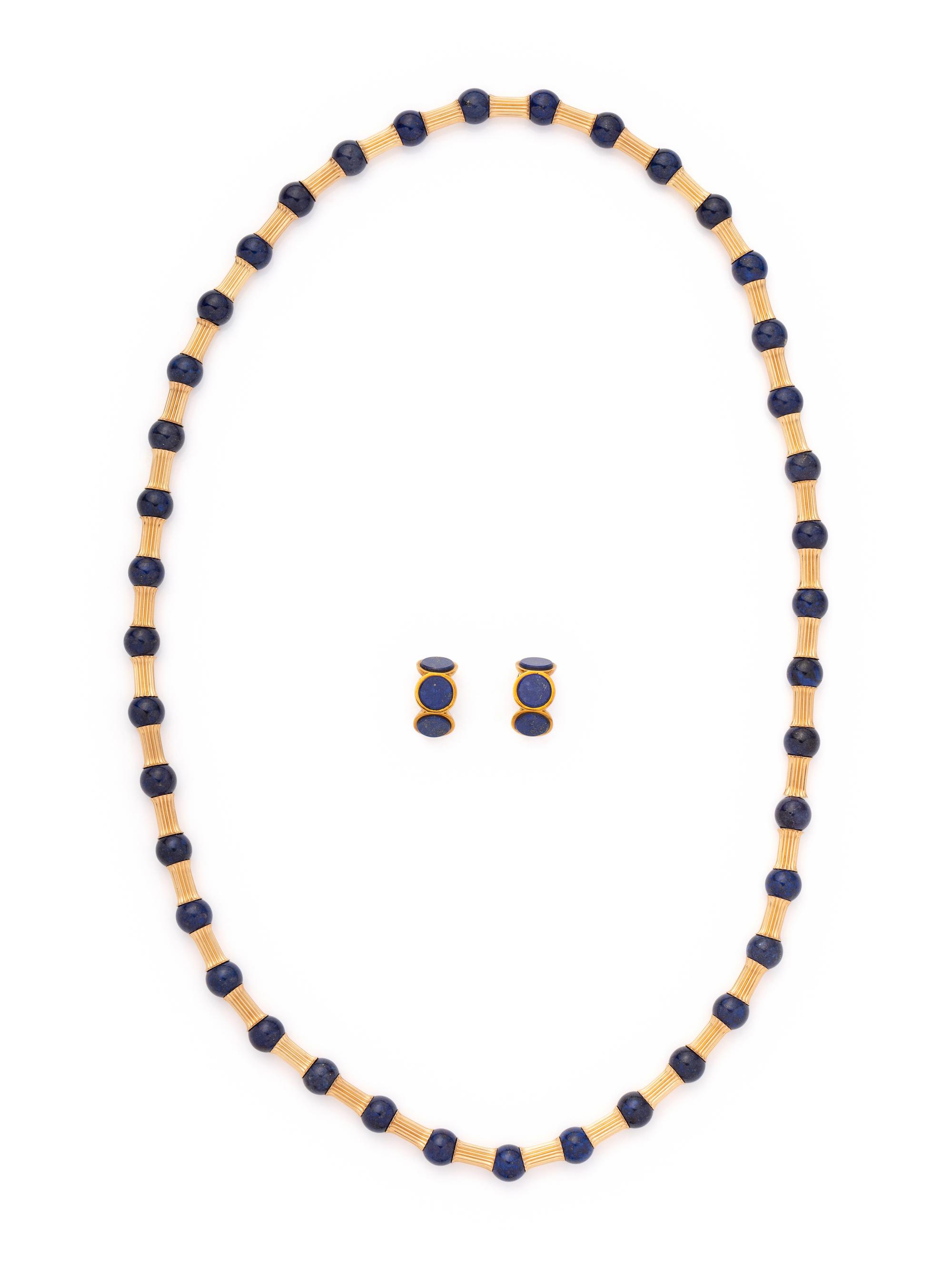 COLLECTION OF YELLOW GOLD AND LAPIS LAZULI JEWELRY