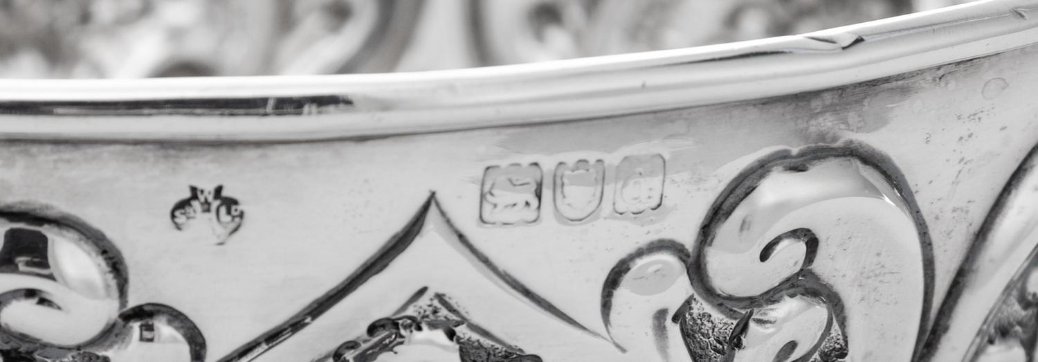 A Group of Five Victorian Silver Articles, Various makers, comprising a silver tea caddy marked for George Nathan & Ridley Hayes, Chest