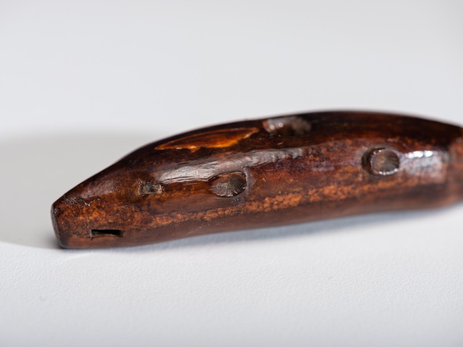 Thule Culture Drag Handle, with Double-Headed Bear