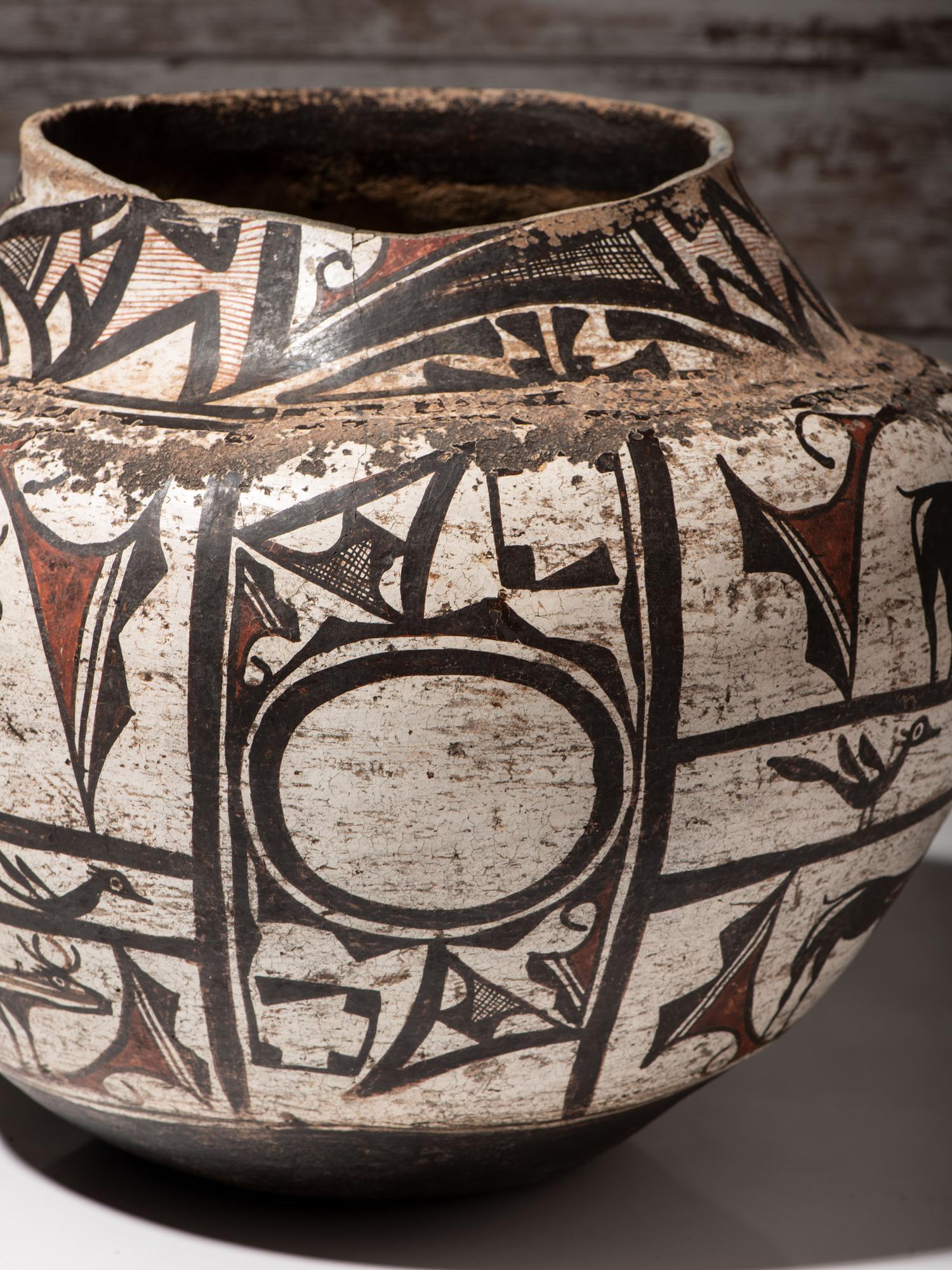Zuni Polychrome Pottery Olla