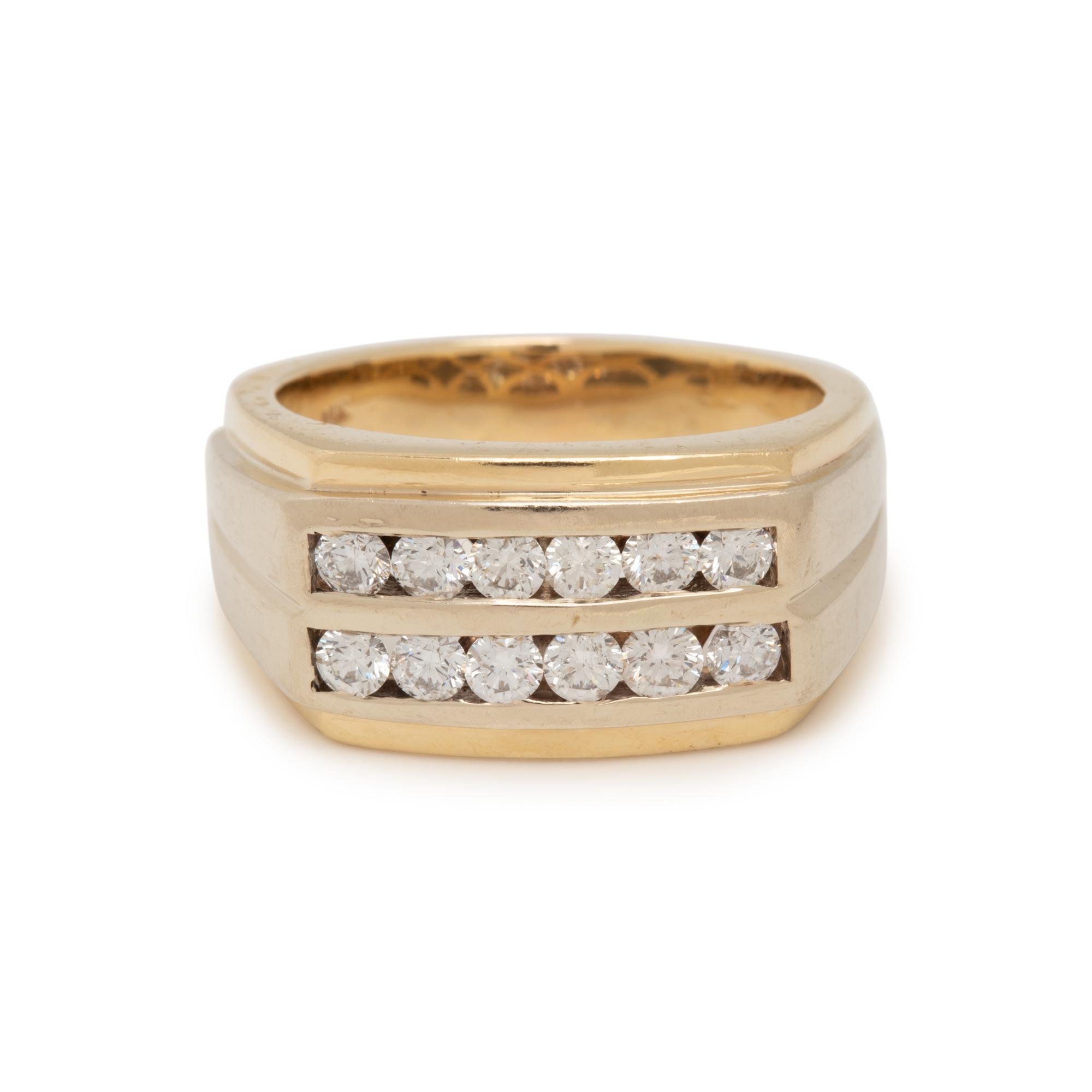 YELLOW GOLD AND DIAMOND RING